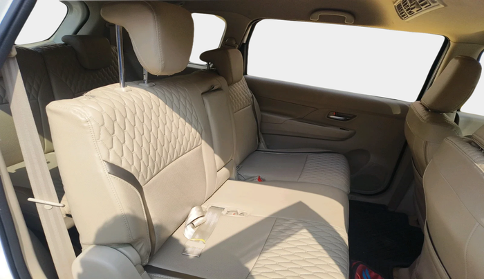 2025 Toyota RUMION S CNG , Petrol, Manual, 12,527 km, interior