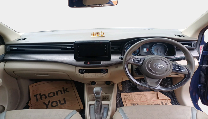 2024 Toyota RUMION V AT , Petrol, Automatic, 13,270 km, interior