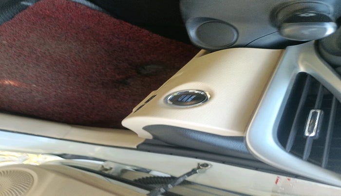 2021 Toyota YARIS G MT, Petrol, Manual, 83,317 km, interior