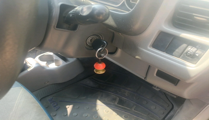 2012 Maruti Alto K10 VXI, Petrol, Manual, 1,29,668 km, interior