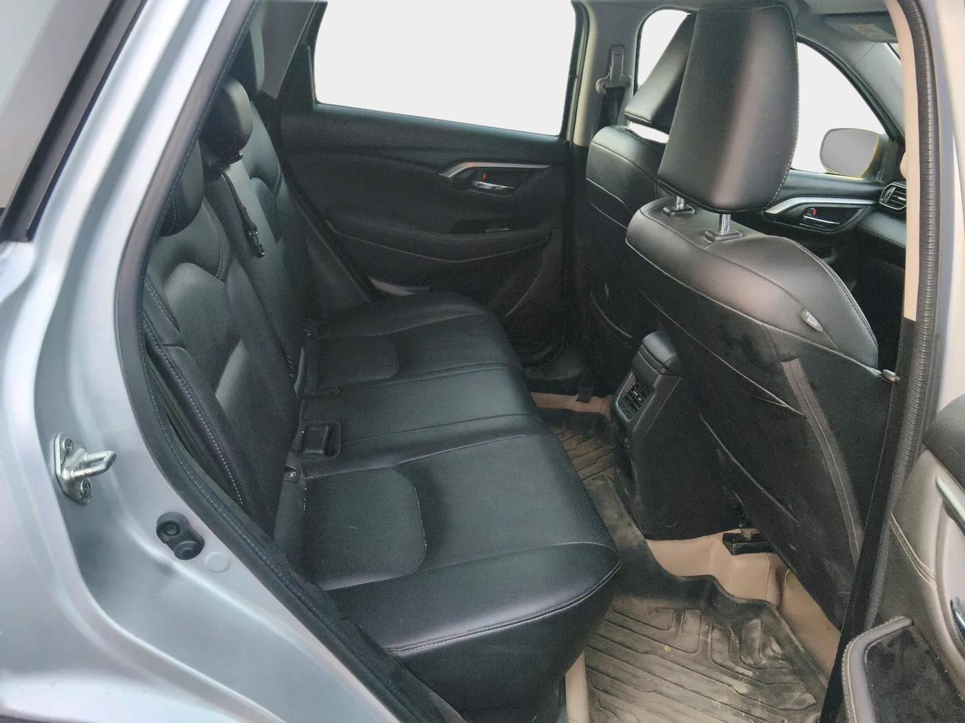 2022 Toyota URBAN CRUISER HYRYDER V AWD NEO DRIVE, Petrol, Manual, 69,171 km, interior