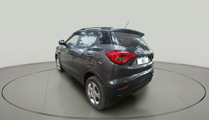 2022 Mahindra XUV300 W6 1.2 PETROL, Petrol, Manual, 11,897 km, exterior