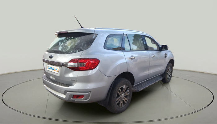 2017 Ford Endeavour TITANIUM 3.2 4X4 AT, Diesel, Automatic, 2,07,000 km, exterior