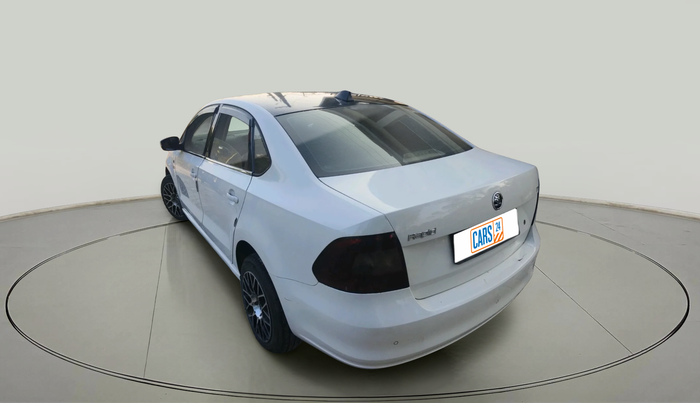 2014 Skoda Rapid 1.5 TDI CR ELEGANCE, Diesel, Manual, 1,64,118 km, exterior