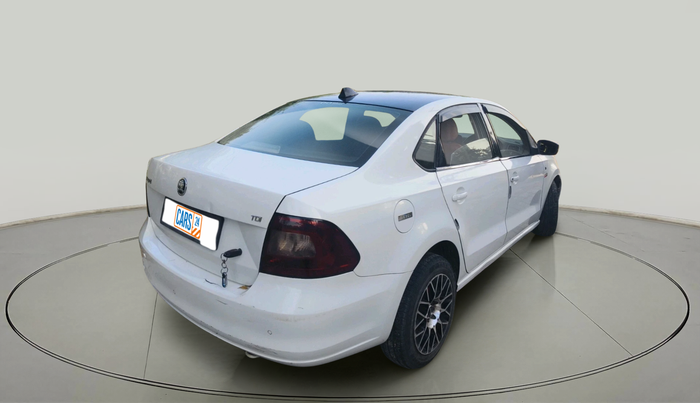 2014 Skoda Rapid 1.5 TDI CR ELEGANCE, Diesel, Manual, 1,64,118 km, exterior