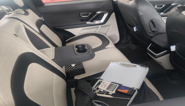 2022 Tata Safari XT PLUS, Diesel, Manual, 58,878 km, interior