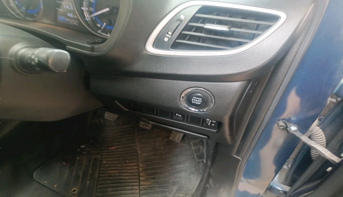 2017 Maruti Baleno ALPHA PETROL 1.2, Petrol, Manual, 85,709 km, interior