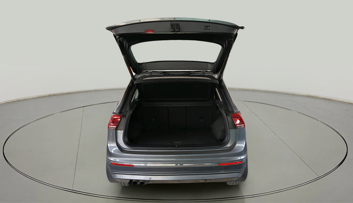 2017 Volkswagen TIGUAN HIGHLINE TDI AT, Diesel, Automatic, 1,23,802 km, exterior