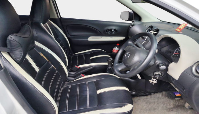 2016 Nissan Micra Active XL, Petrol, Manual, 78,566 km, interior