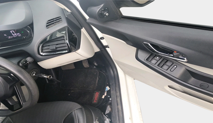 2023 Tata Tiago XZA PLUS PETROL, Petrol, Automatic, 17,977 km, interior