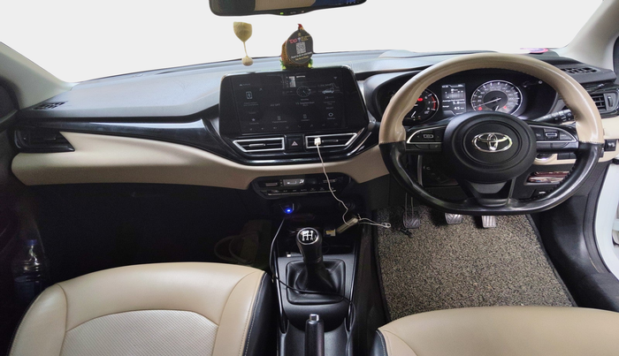 2023 Toyota Glanza V, Petrol, Manual, 1,01,202 km, interior