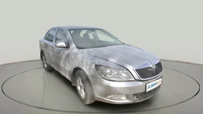 2011 Skoda Laura ELEGANCE 2.0 TDI CR MT, Diesel, Manual, 1,80,000 km, exterior