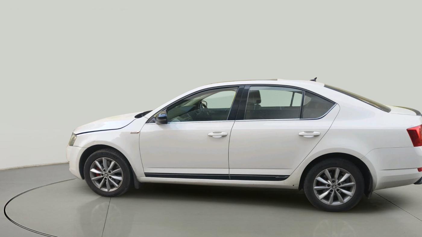 2014 Skoda Octavia ELEGANCE 1.8 TSI AT, Petrol, Automatic, 75,976 km, exterior