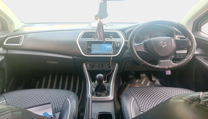 2016 Maruti S Cross SIGMA 1.3, Diesel, Manual, 1,54,771 km, interior