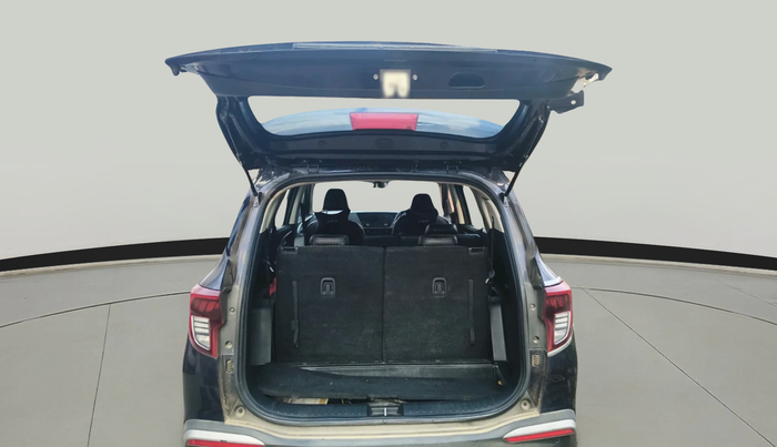 2022 KIA CARENS PRESTIGE PLUS 1.5 DIESEL 7 STR, Diesel, Manual, 1,00,915 km, exterior