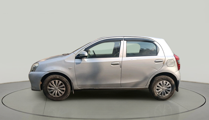 2015 Toyota Etios Liva G, Petrol, Manual, 40,553 km, exterior