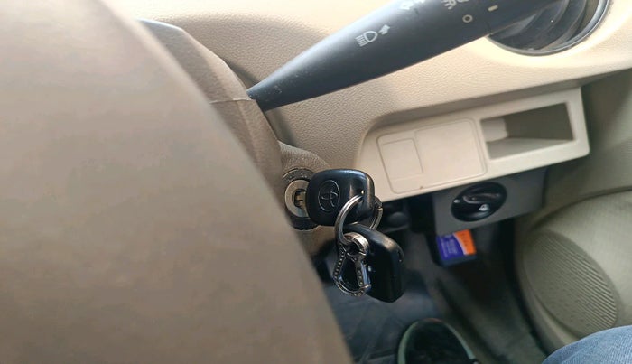 2015 Toyota Etios Liva G, Petrol, Manual, 40,553 km, interior