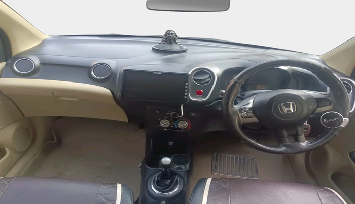 2015 Honda Mobilio 1.5L I-DTEC S, Diesel, Manual, 1,55,533 km, interior