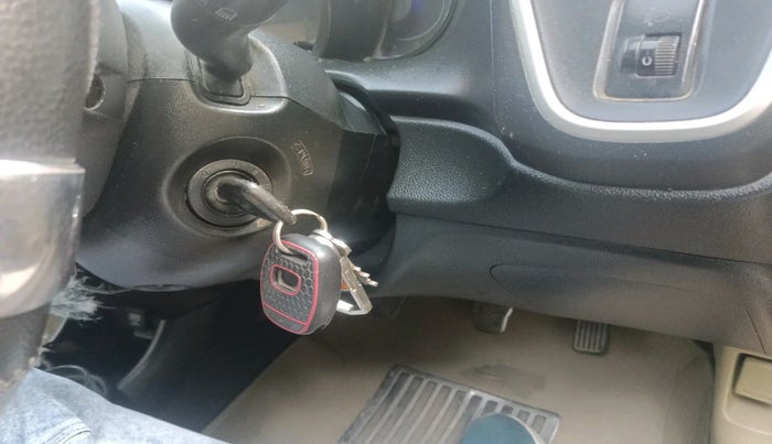 2015 Honda Mobilio 1.5L I-DTEC S, Diesel, Manual, 1,55,533 km, interior