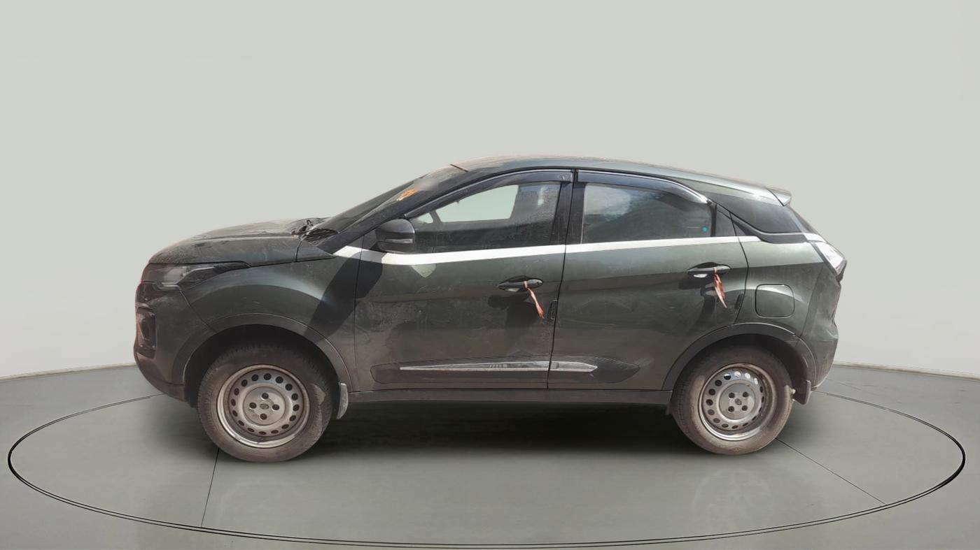 2022 Tata NEXON XE PETROL, Petrol, Manual, 15,744 km, exterior