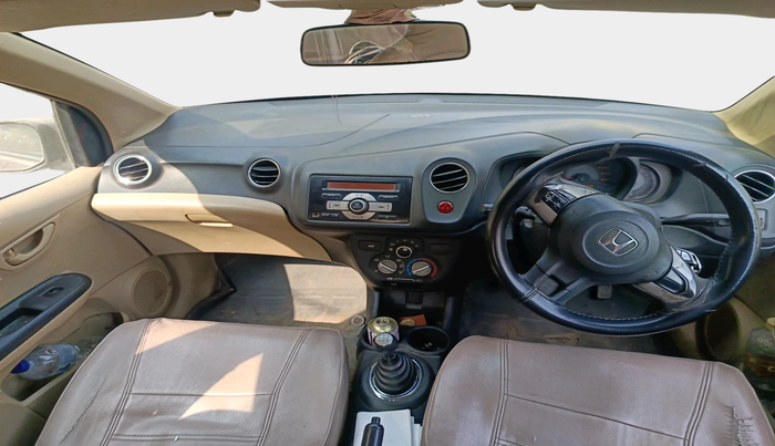 2014 Honda Amaze 1.5L I-DTEC S, Diesel, Manual, 1,48,355 km, interior