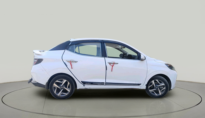 2025 Hyundai AURA SX 1.2 CNG, Petrol, Manual, 13,045 km, exterior