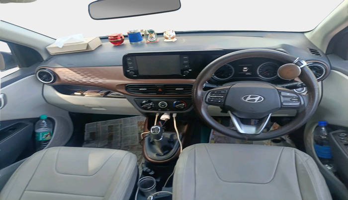 2025 Hyundai AURA SX 1.2 CNG, Petrol, Manual, 13,045 km, interior