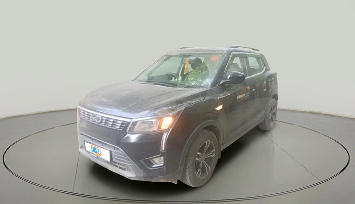 2022 Mahindra XUV300 W6 1.5 Diesel, Diesel, Manual, 1,02,667 km, exterior