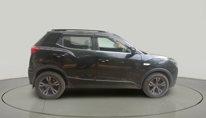 2022 Mahindra XUV300 W6 1.5 Diesel, Diesel, Manual, 1,02,667 km, exterior