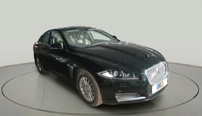 2015 Jaguar XF 2.2 DIESEL, Diesel, Automatic, 1,55,898 km, exterior