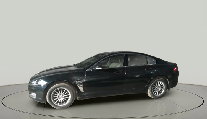 2015 Jaguar XF 2.2 DIESEL, Diesel, Automatic, 1,55,898 km, exterior