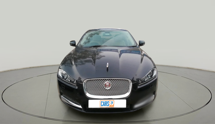 2015 Jaguar XF 2.2 DIESEL, Diesel, Automatic, 1,55,898 km, exterior