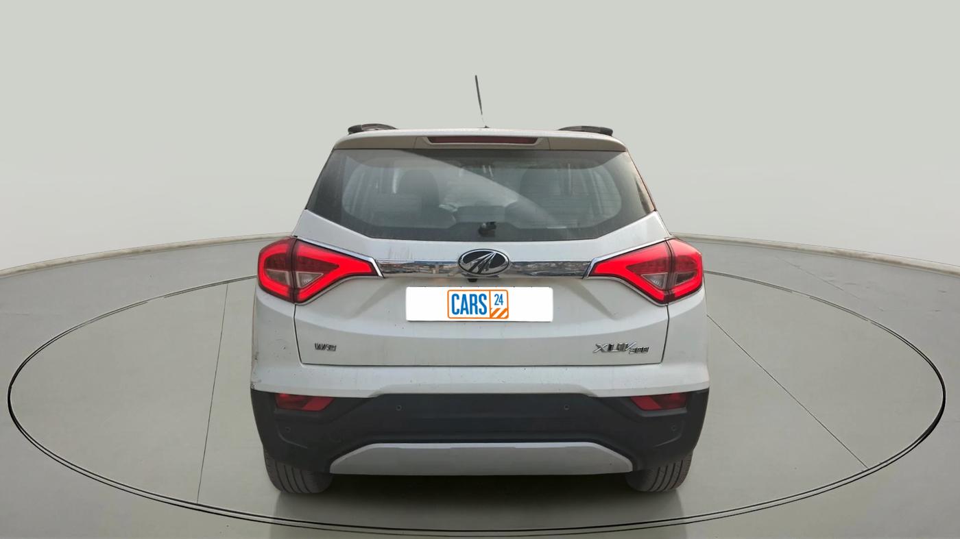 2020 Mahindra XUV300 W8 (O) 1.2 PETROL, Petrol, Manual, 48,728 km, exterior