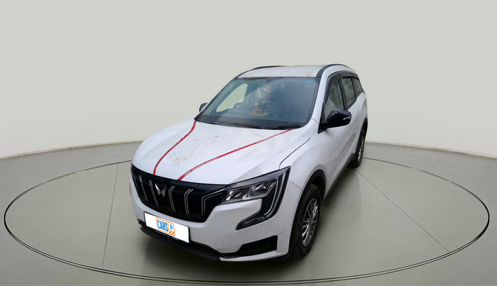 2025 Mahindra XUV700 MX Petrol MT 7 STR, Petrol, Manual, 268 km, exterior