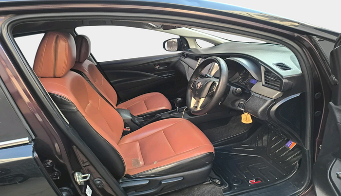 2022 Toyota Innova Crysta 2.4 GX AT 7 STR, Diesel, Automatic, 1,10,742 km, interior