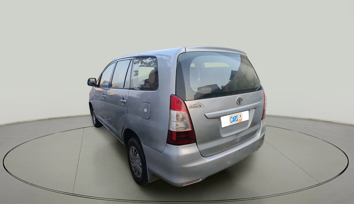 2015 Toyota Innova 2.5 GX 7 STR, Diesel, Manual, 1,57,784 km, exterior