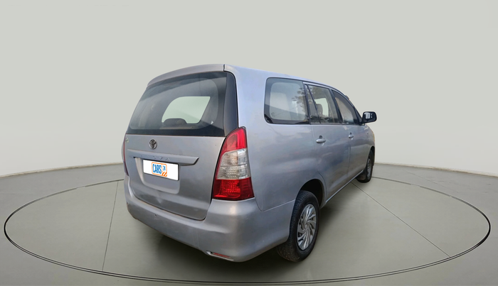 2015 Toyota Innova 2.5 GX 7 STR, Diesel, Manual, 1,57,784 km, exterior