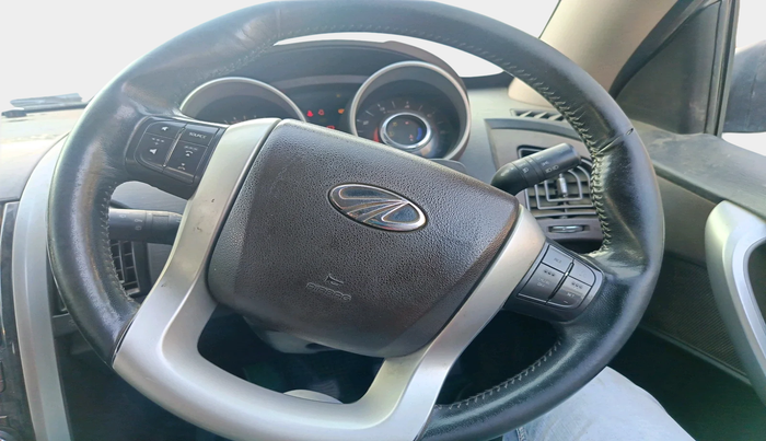 2015 Mahindra XUV500 W8, Diesel, Manual, 83,523 km, interior