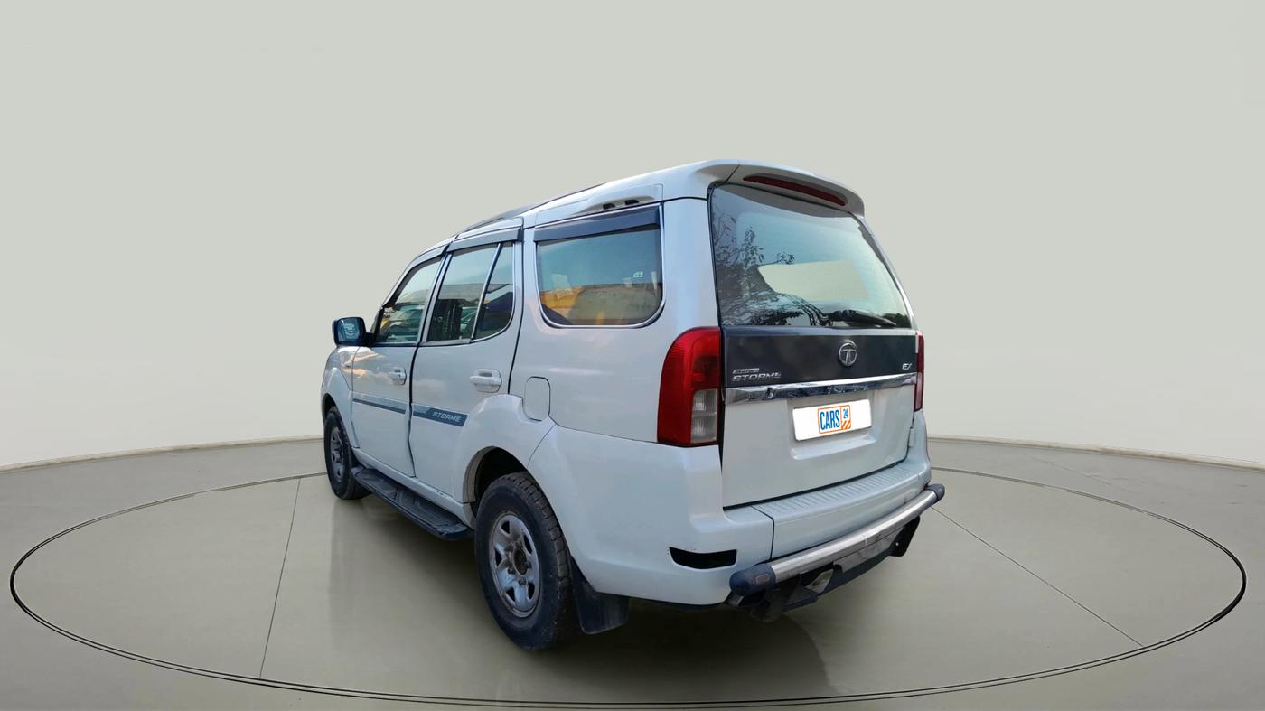 2017 Tata Safari Storme 2.2 EX 4X2, Diesel, Manual, 1,33,482 km, exterior