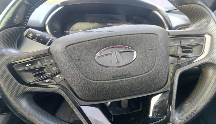2022 Tata Safari XZA PLUS, Diesel, Automatic, 1,07,322 km, interior