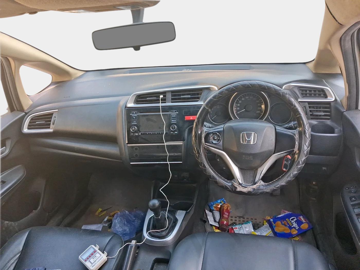 2015 Honda Jazz 1.5L I-DTEC V, Diesel, Manual, 1,04,636 km, interior