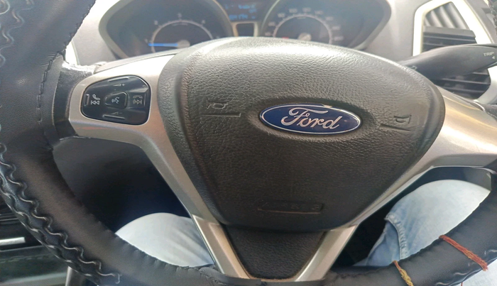 2016 Ford Ecosport TITANIUM 1.5L DIESEL, Diesel, Manual, 1,64,174 km, interior