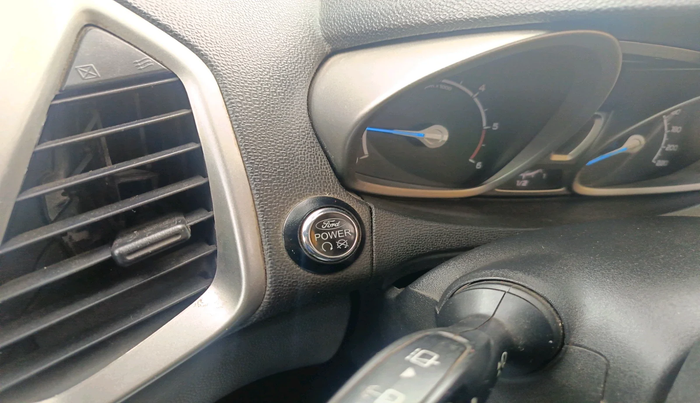 2016 Ford Ecosport TITANIUM 1.5L DIESEL, Diesel, Manual, 1,64,174 km, interior