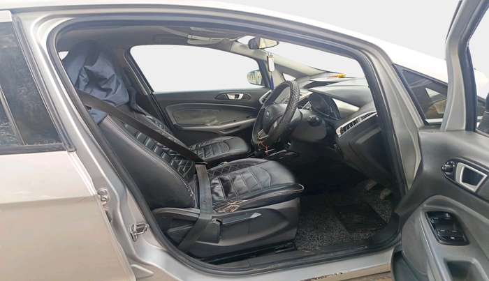 2016 Ford Ecosport TITANIUM 1.5L DIESEL, Diesel, Manual, 1,64,174 km, interior