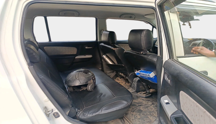 2016 Maruti Wagon R 1.0 VXI, Petrol, Manual, 1,02,548 km, interior