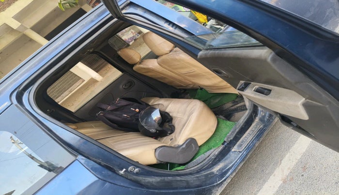 2015 Renault Lodgy 85 PS RXL, Diesel, Manual, 1,37,830 km, interior