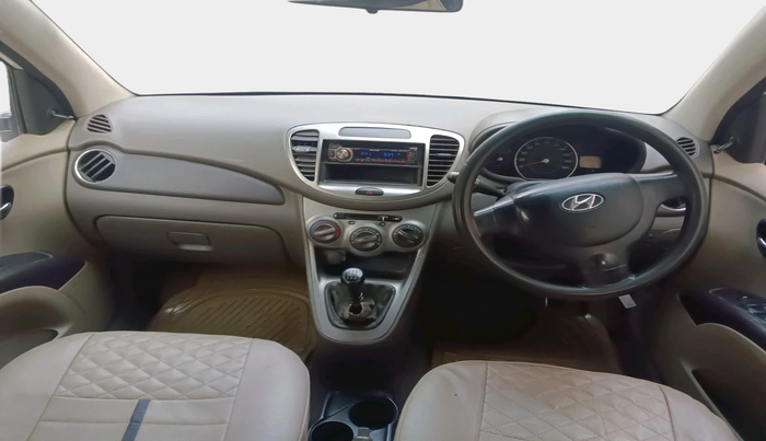 2010 Hyundai i10 MAGNA 1.1, Petrol, Manual, 1,13,059 km, interior