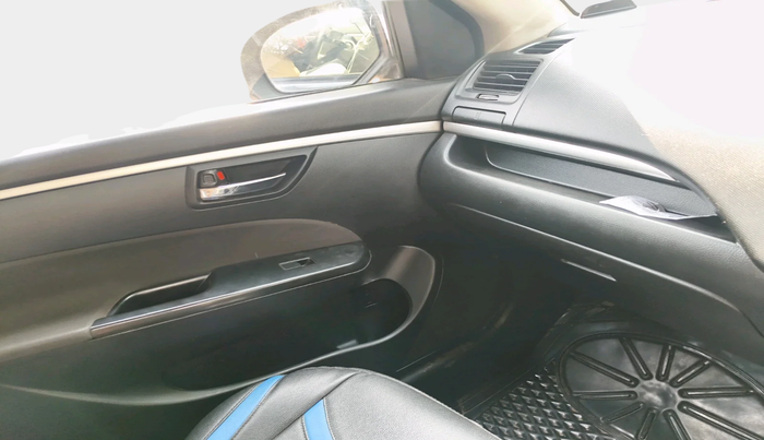 2014 Maruti Swift VXI, Petrol, Manual, 92,894 km, interior