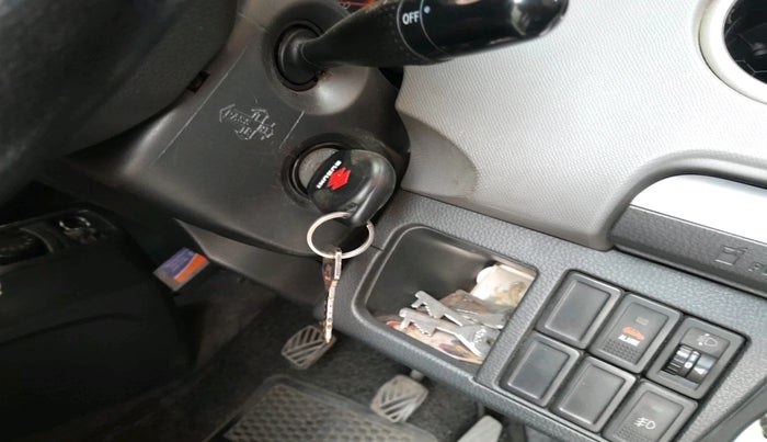 2012 Maruti Wagon R 1.0 VXI, Petrol, Manual, 69,977 km, interior