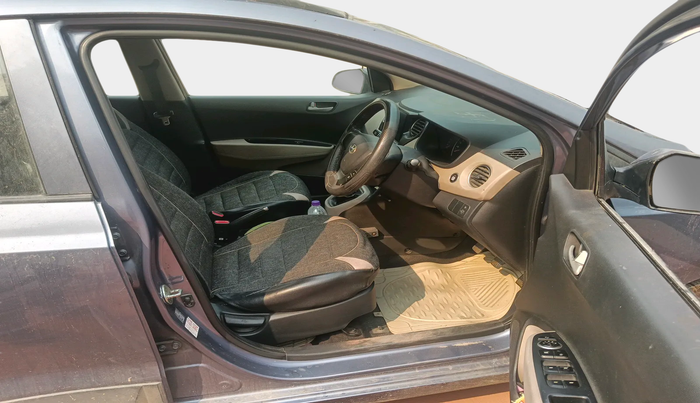 2014 Hyundai Grand i10 SPORTZ 1.2 KAPPA VTVT, Petrol, Manual, 1,07,363 km, interior